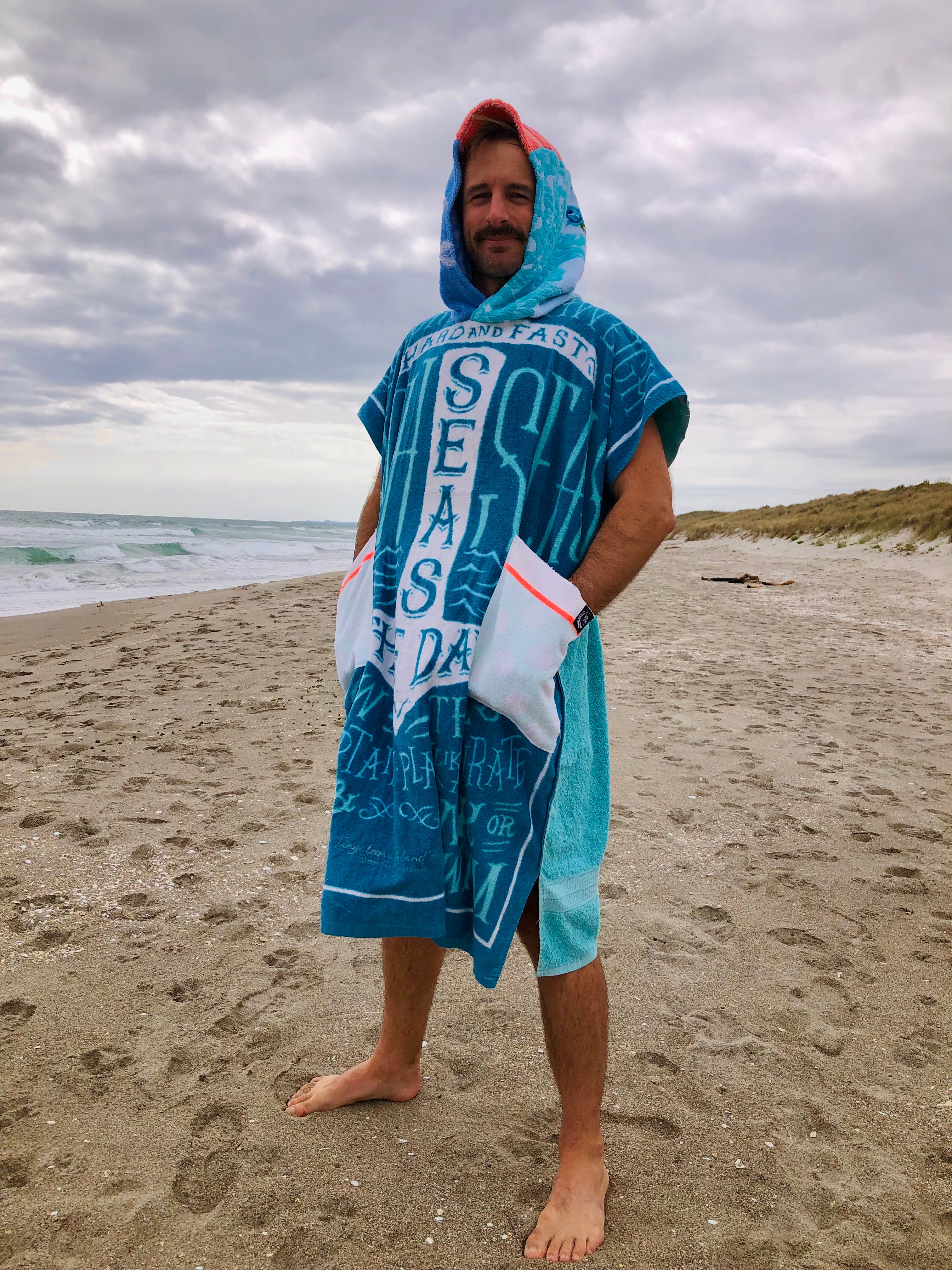 Towel Poncho - L - Seas the D