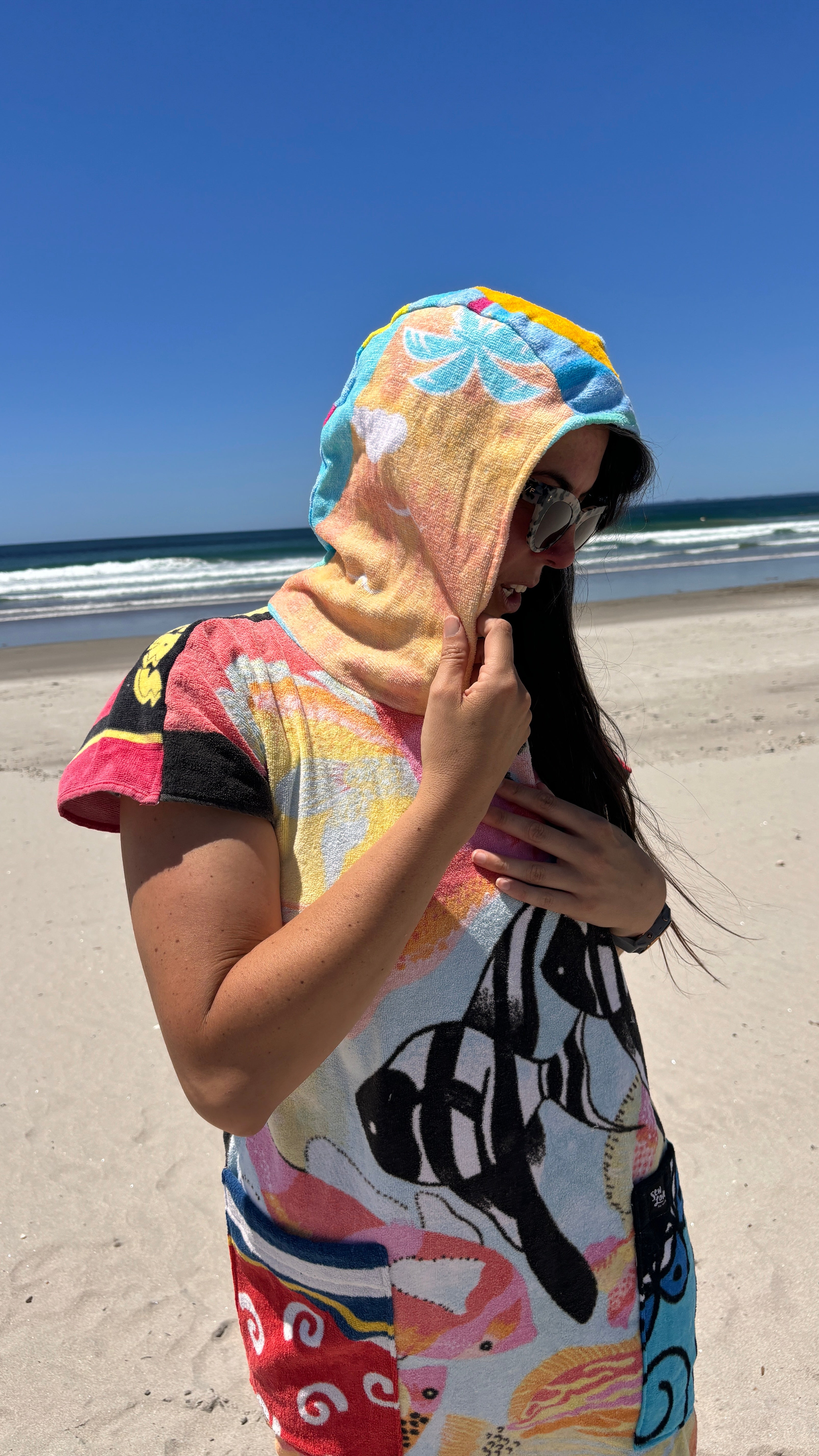 Towel Poncho - L - Tropical Snakes