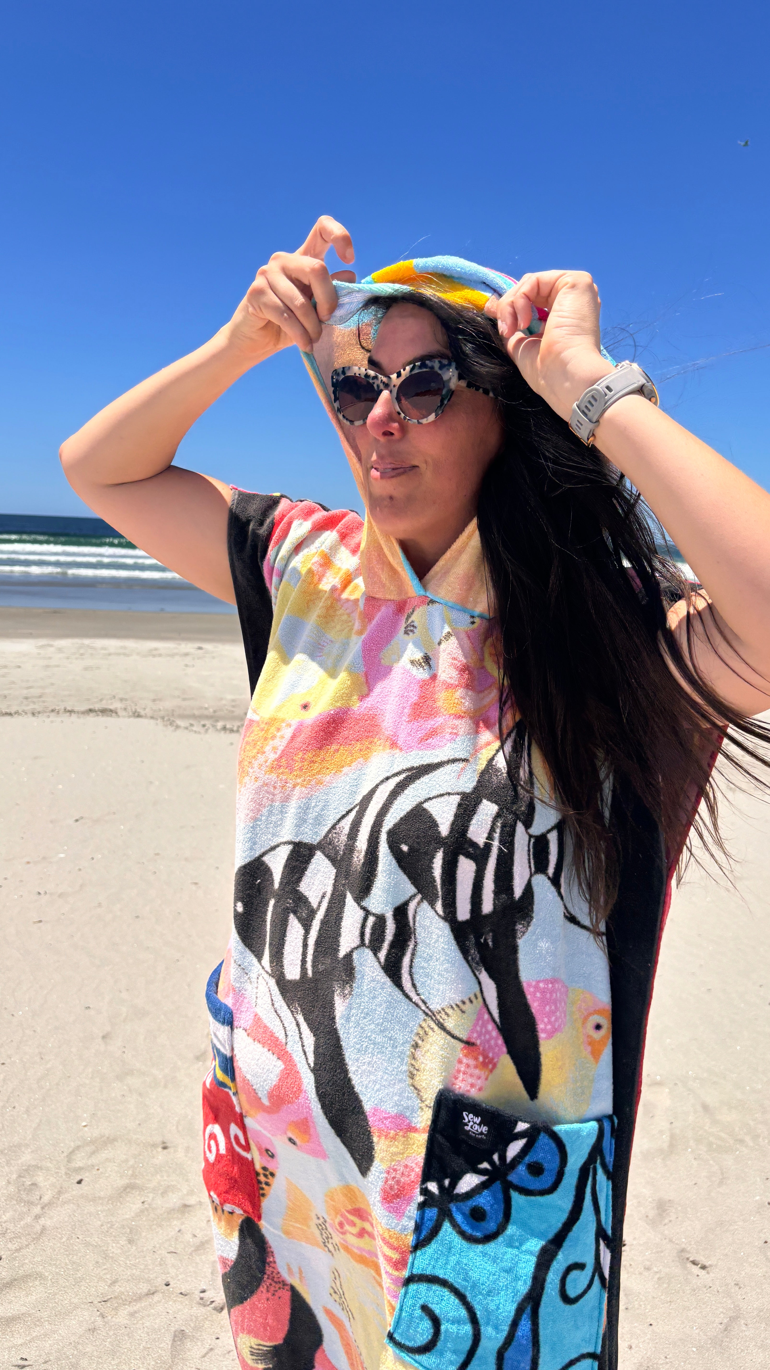 Towel Poncho - L - Tropical Snakes